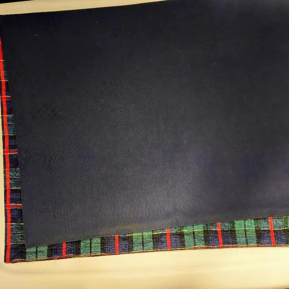 Set of‎ six plaid placemats NWOT